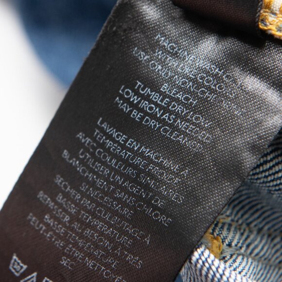 Anthropologie Pilcro Jeans Distressed V-Stitch Yoke Denim Blue Size 28 - Picture 5 of 8